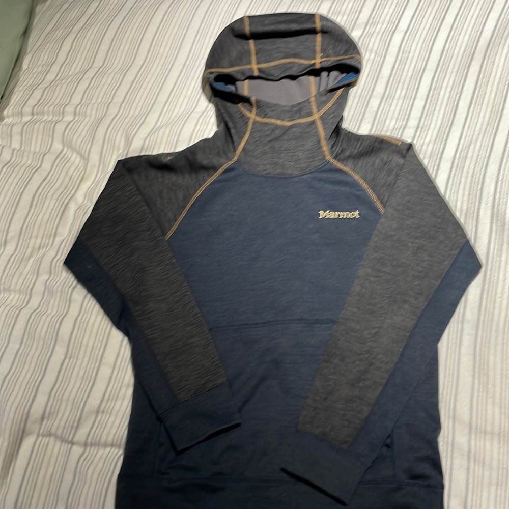 Marmot hoodie. Size Small.